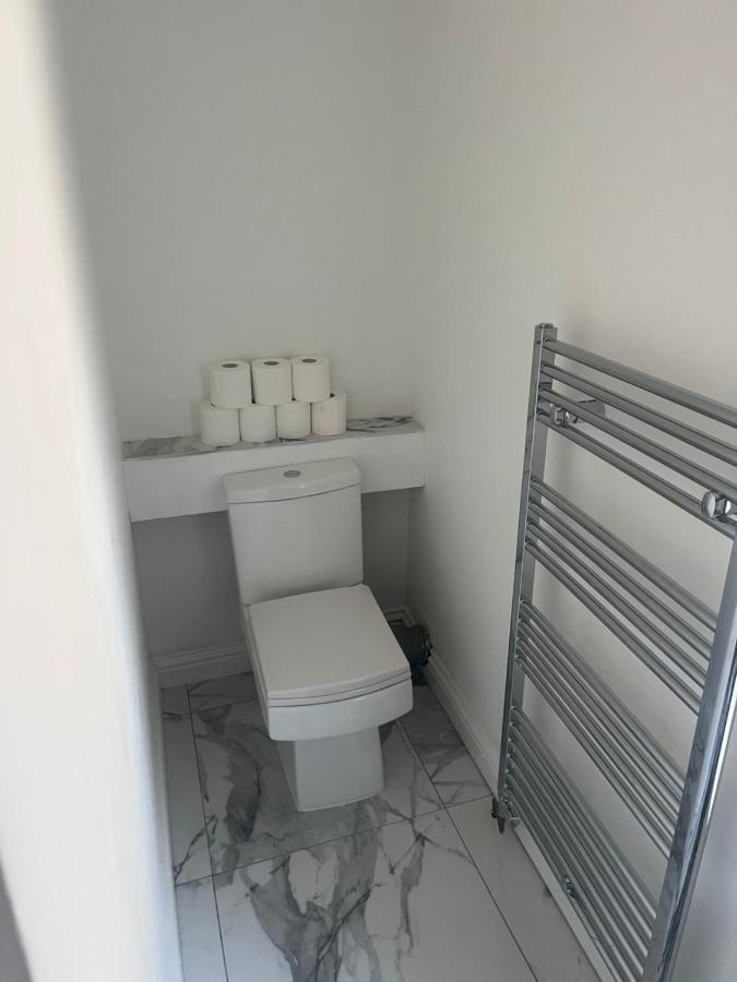Modern Welsh Cottage Porth  ภายนอก รูปภาพ